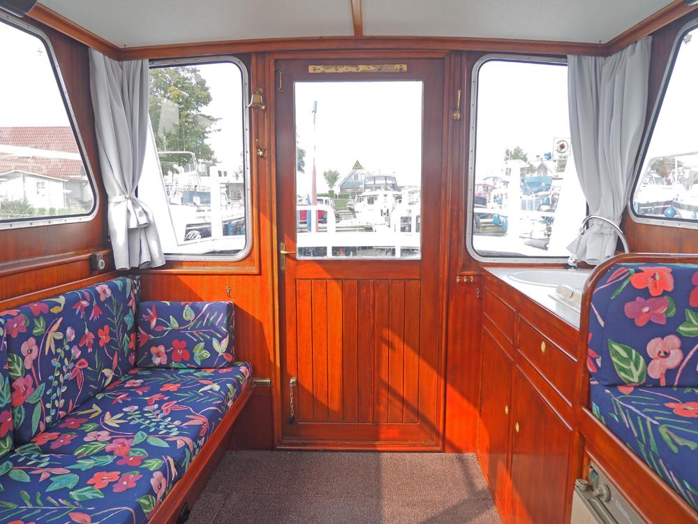 Wheelhouse, Accommodation